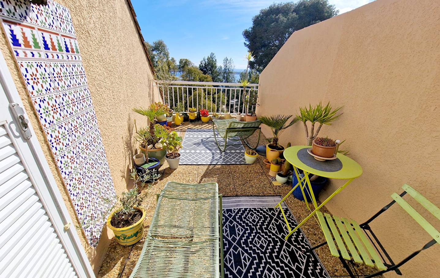 Appartement T5 avec terrasse à vendre Avenue de la Grande Maison