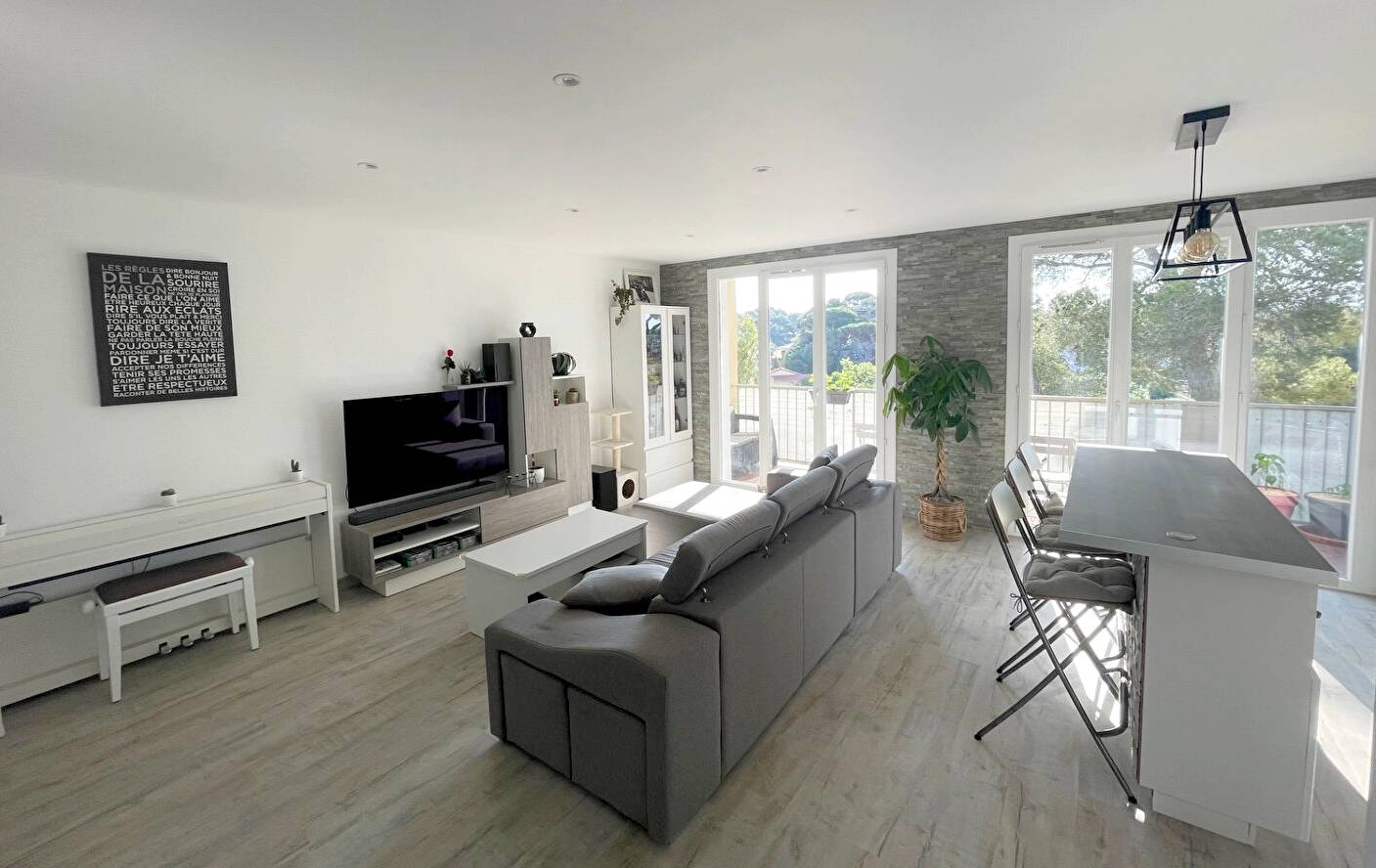 Appartement 3 pièces rénové à vendre quartier Ivaldi à La Seyne