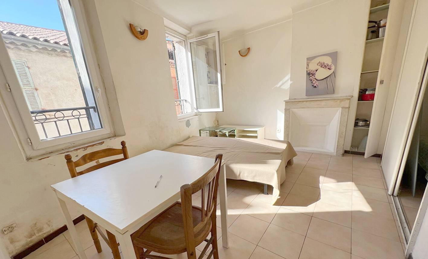 Appartement pour investissement locatif à vendre dans le centre-ville seynois