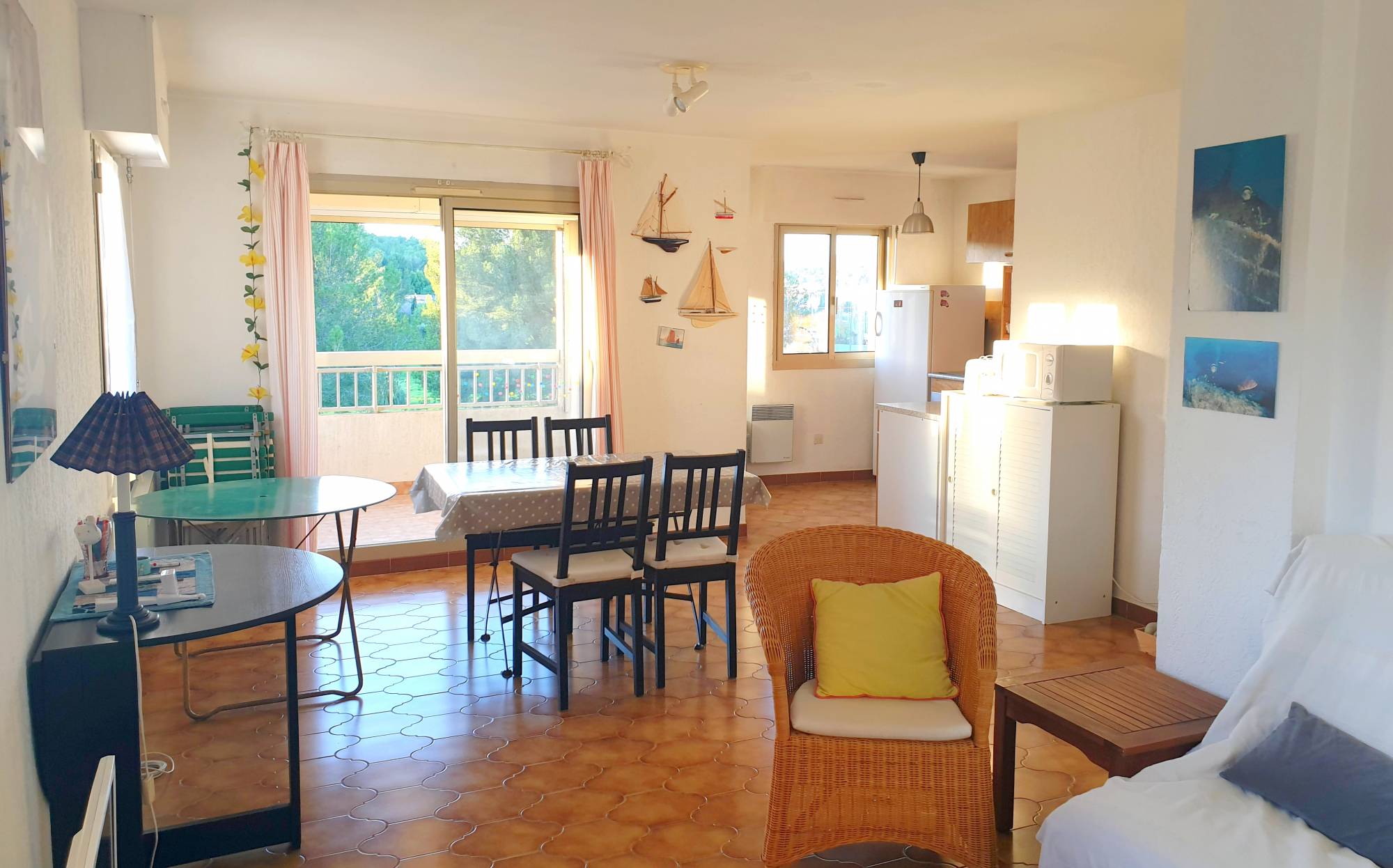 Appartement de type 3 pièces à vendre à proximité des Sablettes