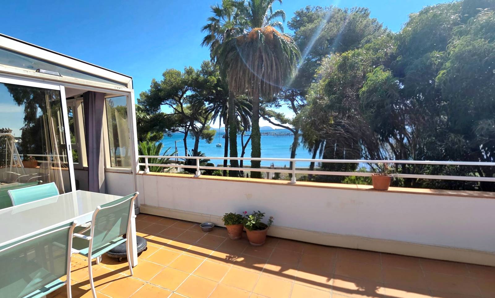 Appartement avec rooftop et vue mer panoramique à vendre à Tamaris, La Seyne