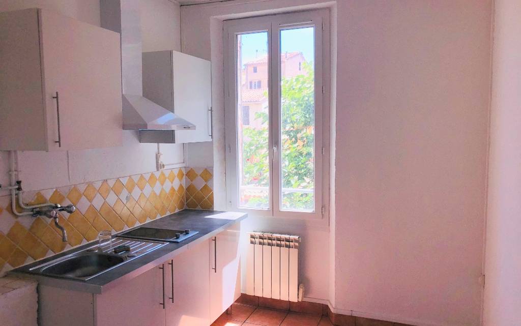 Appartement en très bon état à vendre dans le centre-ville ancien de La Seyne
