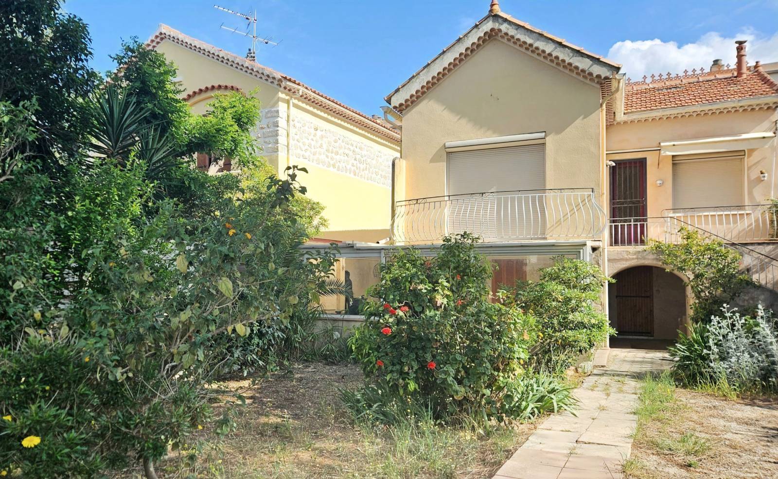 Maison des années 1930 à vendre par notre agence immobilière à La Seyne-sur-Mer