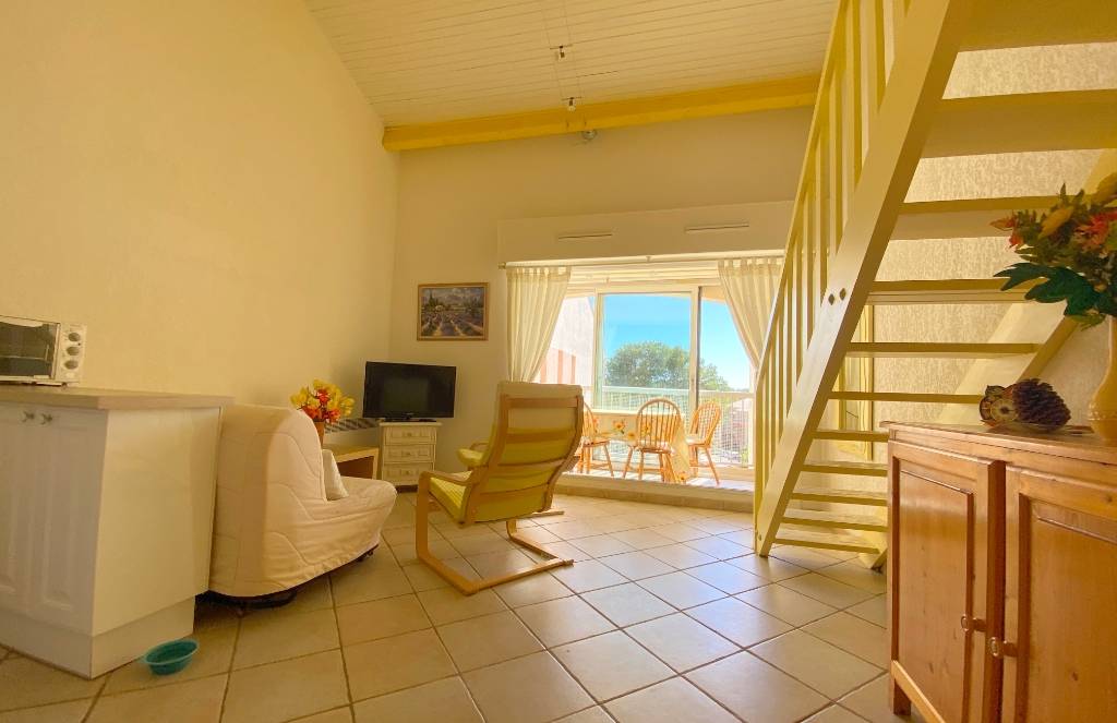 Appartement duplex 2 pièces à vendre à proximité des plages mandréennes