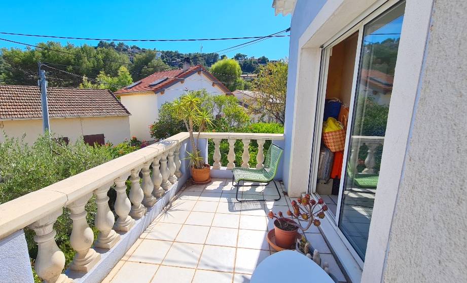 Villa de 2 appartements avec garage à vendre à proximité de la plage de Fabregas