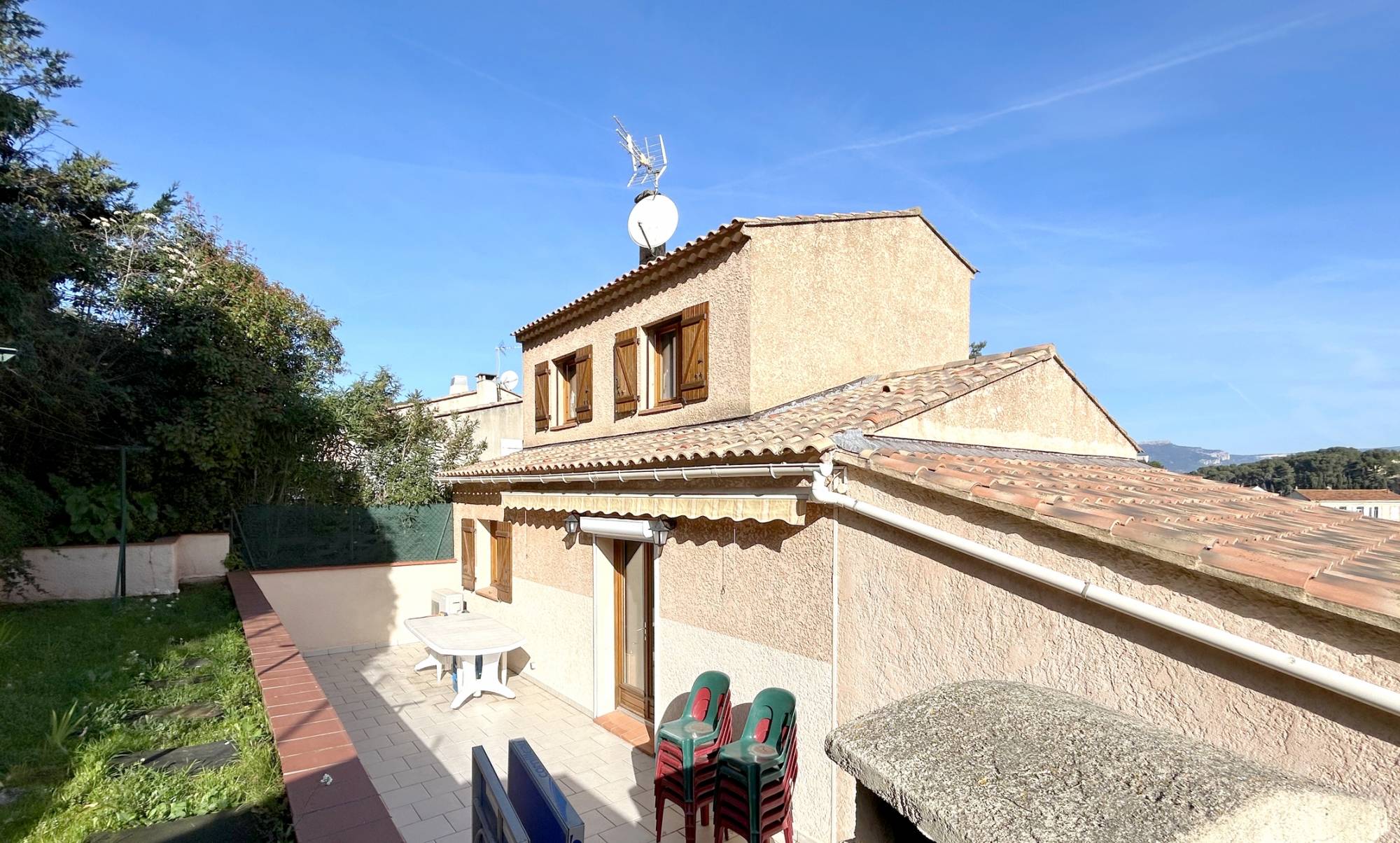 Maison 4 pièces avec jardin et garage à vendre quartier Pont de Fabre à La Seyne-sur-Mer