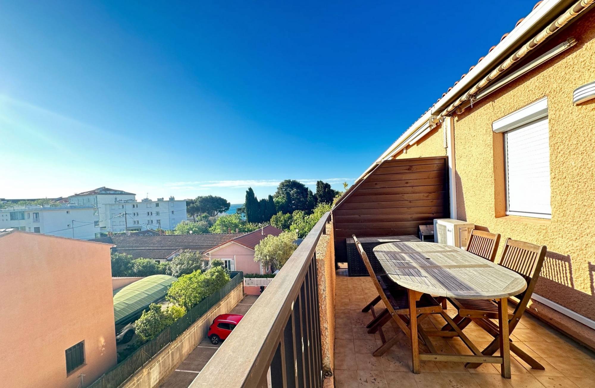 Toit-terrasse avec vue mer à vendre aux Sablettes, à La Seyne-sur-Mer