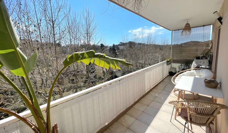 Appartement 4 pièces rénové à vendre quartier de l'Evescat à La Seyne-sur-Mer