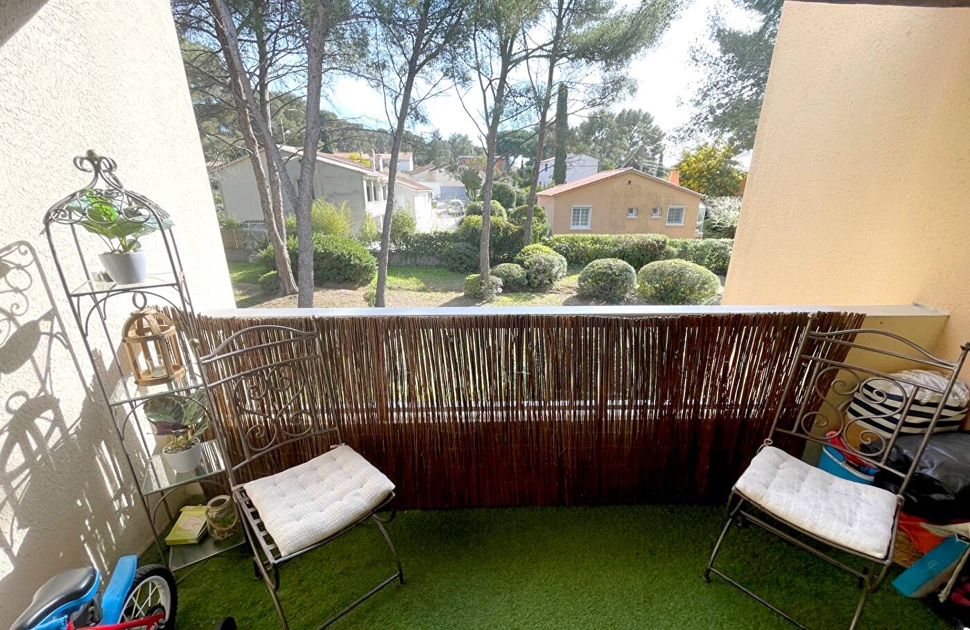 Studio en dernier étage dans résidence avec ascenseur à vendre Avenue de la Mer