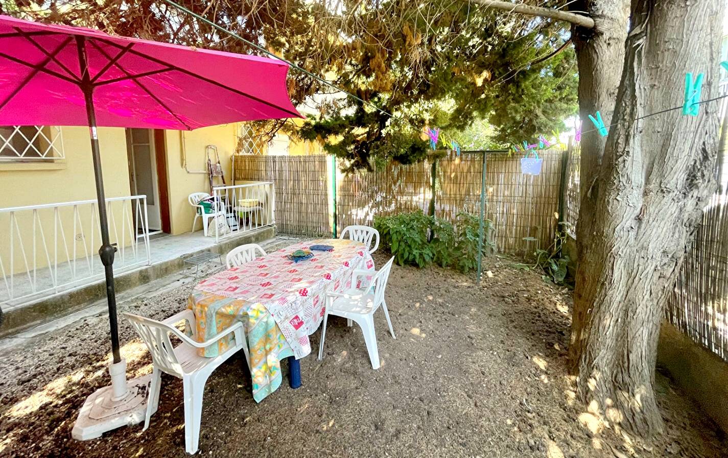 Appartement avec jardin privatif à vendre dans une résidence en plein cœur des Sablettes