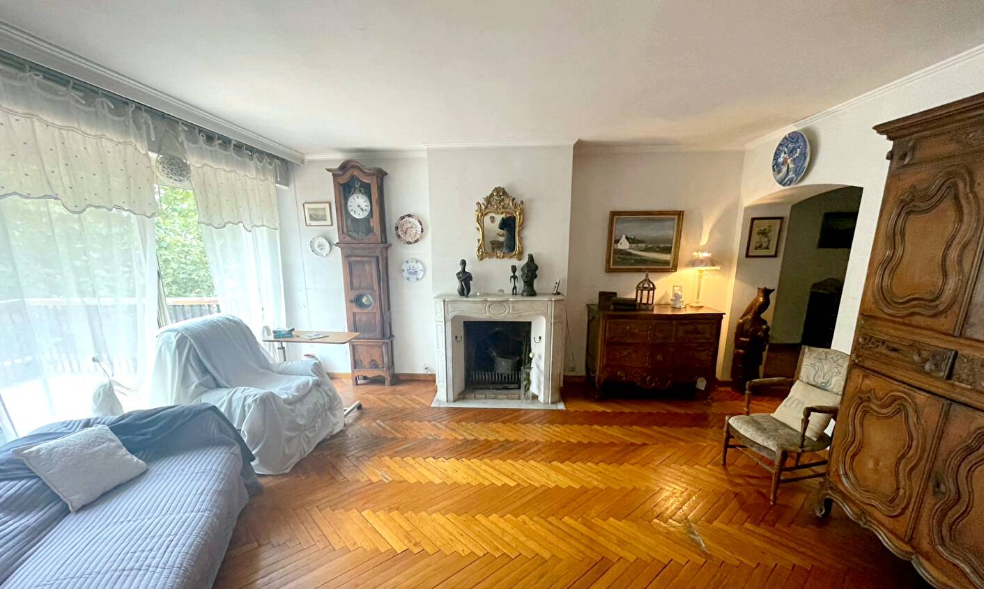 Appartement T4 à vendre à proximité du Quai Gabriel Péri à La Seyne