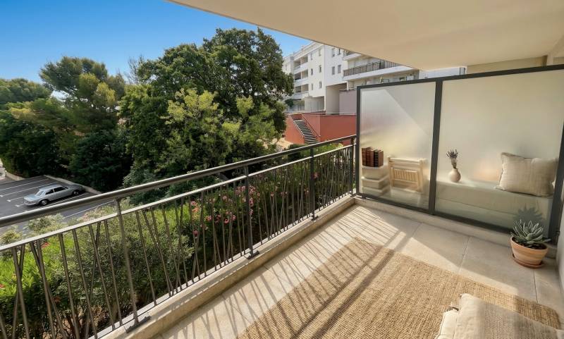 Appartement avec terrasse à vendre par notre agence immobilière dans la résidence 