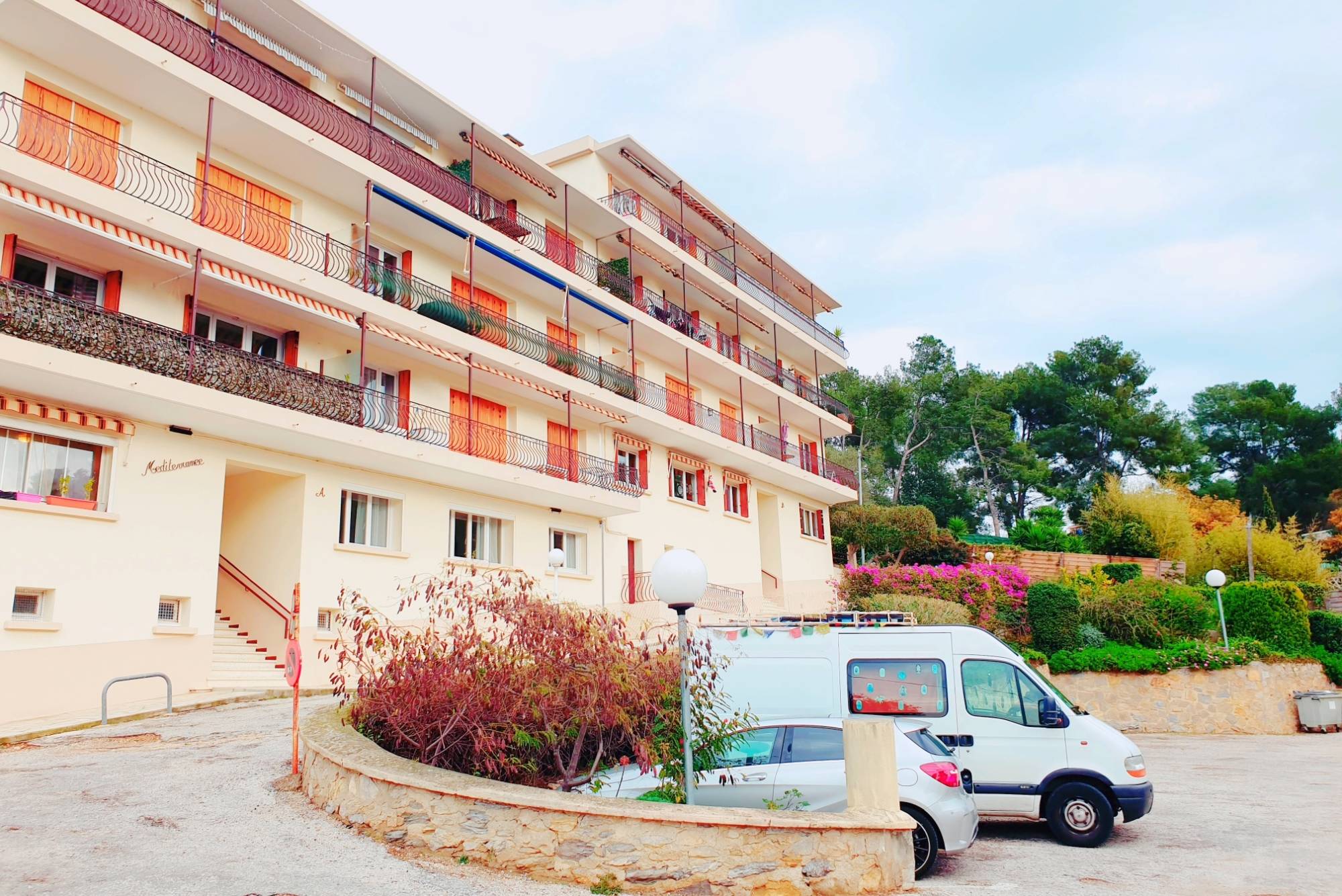 Résidence ravalée située à La Seyne sur Mer