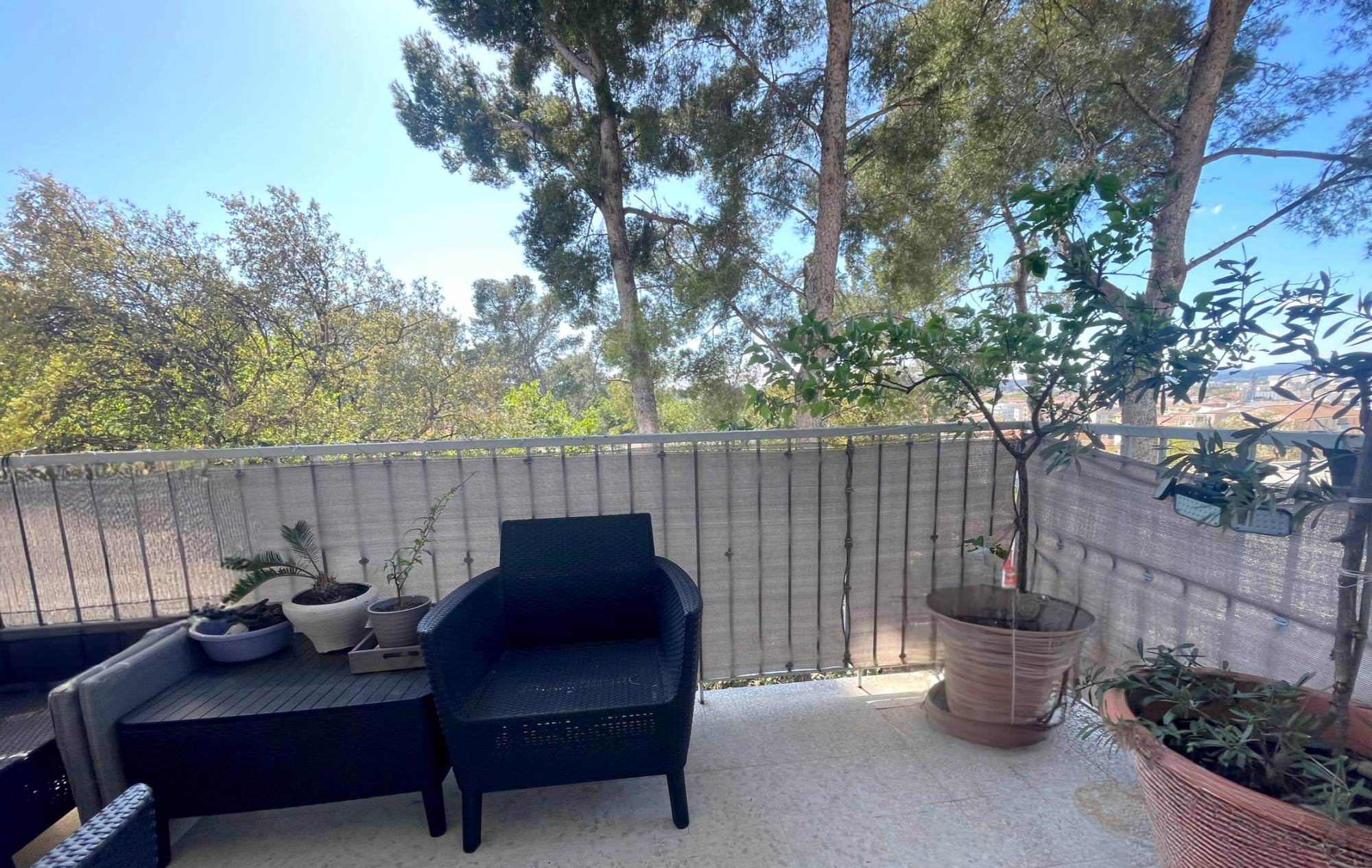 Appartement avec terrasse à vendre Chemin Pes à La Seyne-sur-Mer