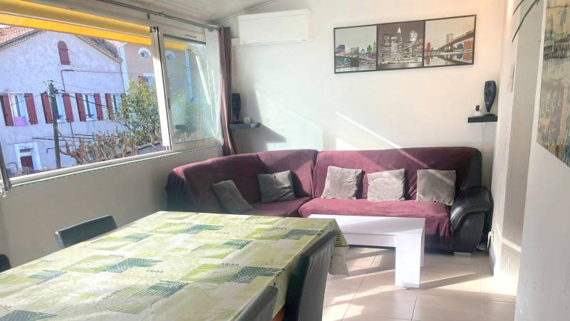 Appartement duplex avec grande terrasse à vendre dans une petite copropriété à La Seyne-sur-Mer