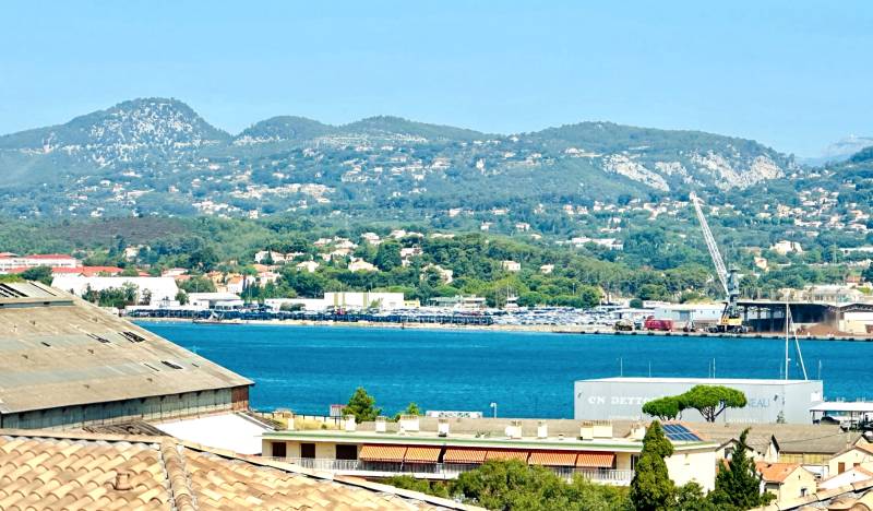 Appartement T4 duplex avec vue mer à vendre dans la résidence 