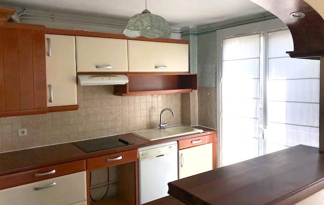 La cuisine américaine semi-ouverte