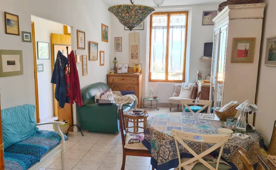 Villa des années 30 en vente sur les environs de Toulon