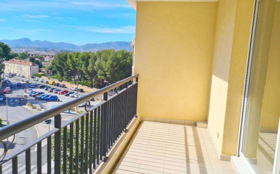 Logement deux pièces à vendre aux Collines de Tamaris
