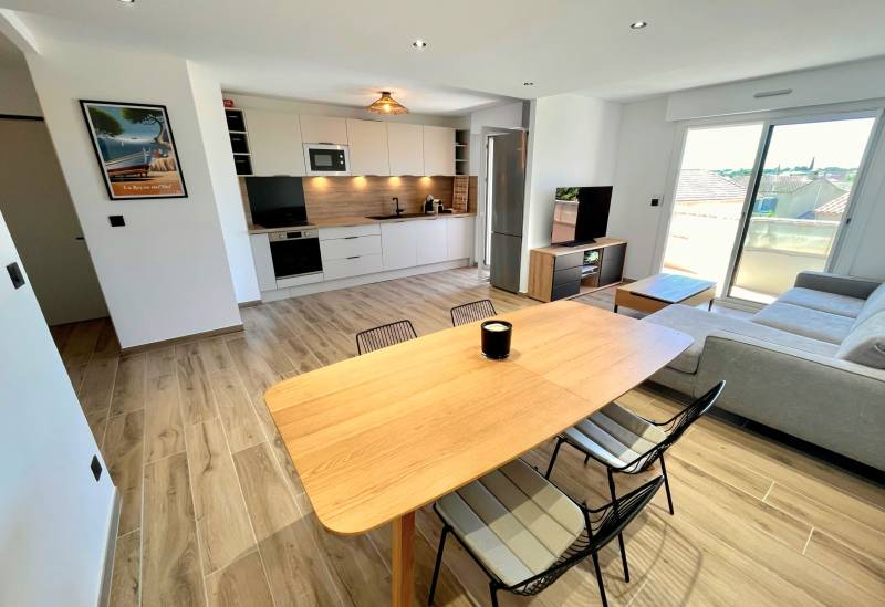 Appartement rénové en dernier étage à vendre Chemin des Oliviers à La Seyne-sur-Mer