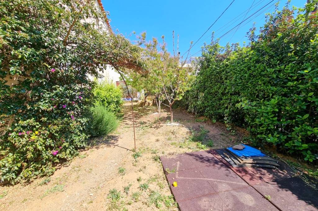 Maison récente avec jardin et parkings à vendre quartier des Plaines à La Seyne-sur-Mer