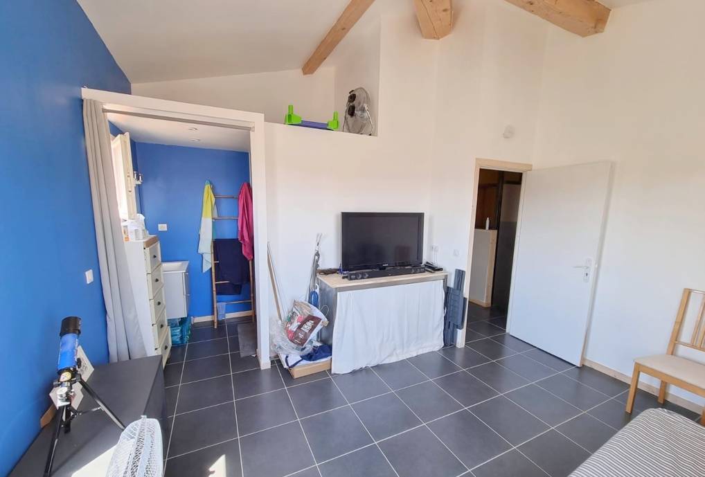 Maison de deux chambres avec suite parentale