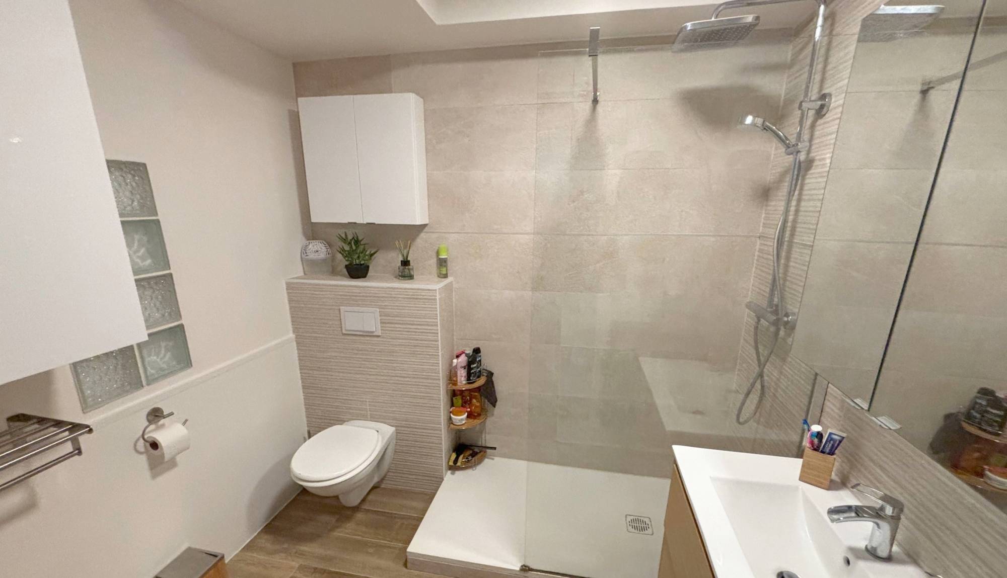 Ce bien est proposé à la vente par notre agence immobilière