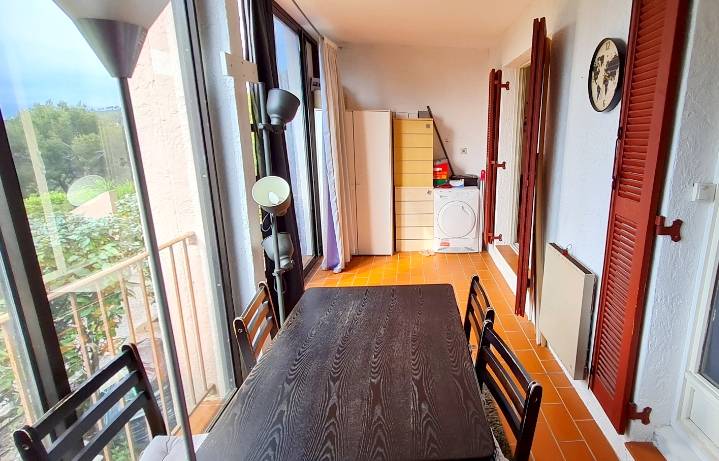 Appartement avec terrasse à vendre dans une résidence de standing sur les hauteurs de Saint Mandrier