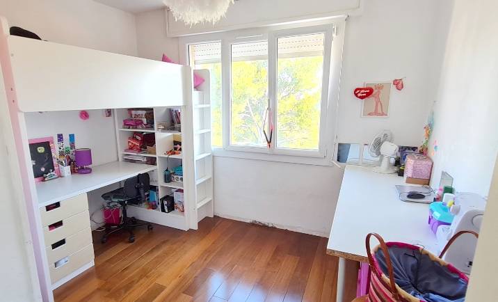 Appartement de 3 chambres en vente en périphérie du centre-ville de La Seyne