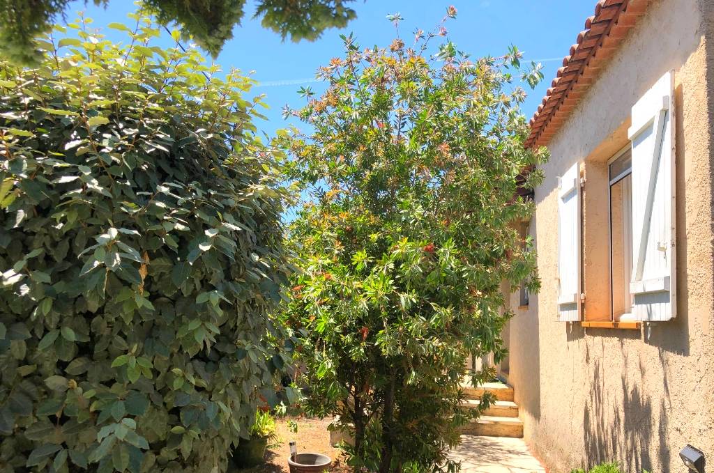 Maison indépendante à vendre dans le quartier des Sablettes à La Seyne