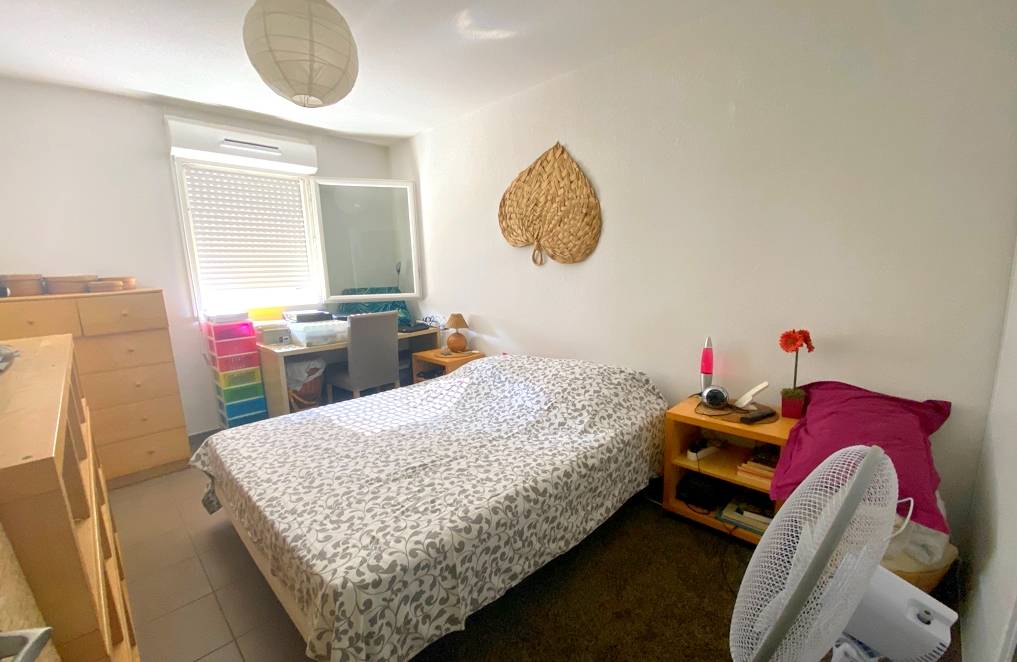 Appartement avec deux chambres à vendre à proximité de la gare de La Seyne