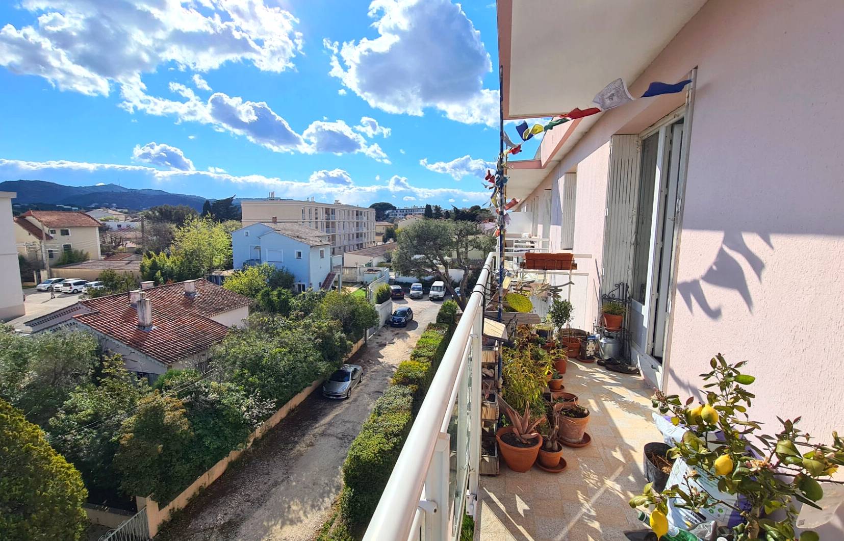 Appartement en dernier étage à vendre au cœur des Sablettes