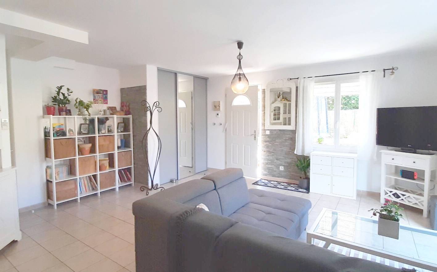 Ce bien immobilier a été présenté par nos agences immobilières