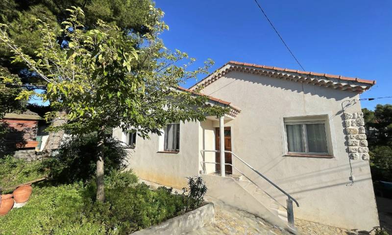Maison familiale 4 pièces à vendre Chemin de Fabre À Gavet à La Seyne-sur-Mer