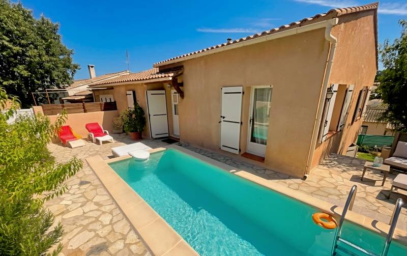 Propriété avec piscine à vendre dans le quartier seynois de Barban à proximité de Six-Fours