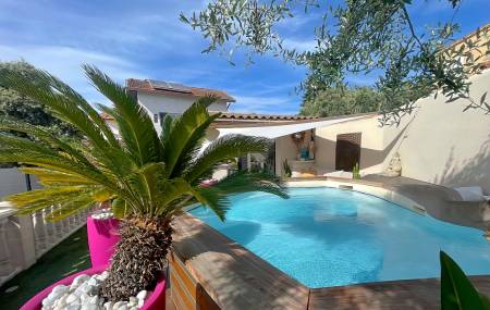 Notre zone d'activité pour ce service Vente de maison avec piscine et vue mer