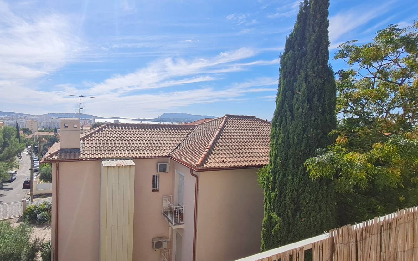 Appartement avec vue mer à vendre dans le quartier Siblas à Toulon
