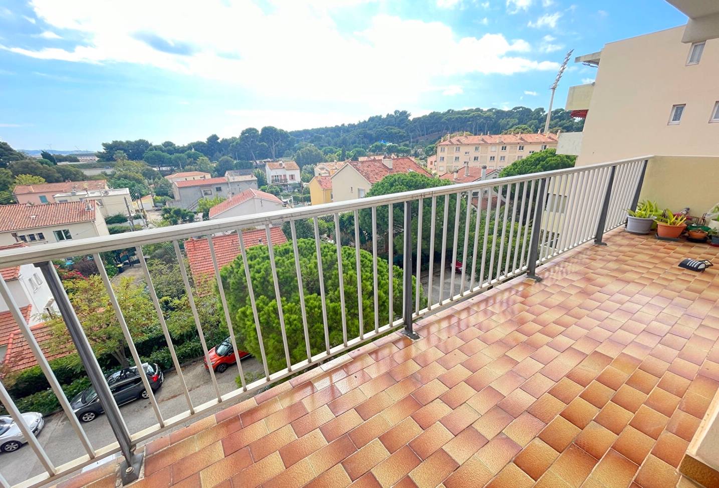 Appartement 3 pièces avec terrasse à vendre à Toulon, Bon Rencontre