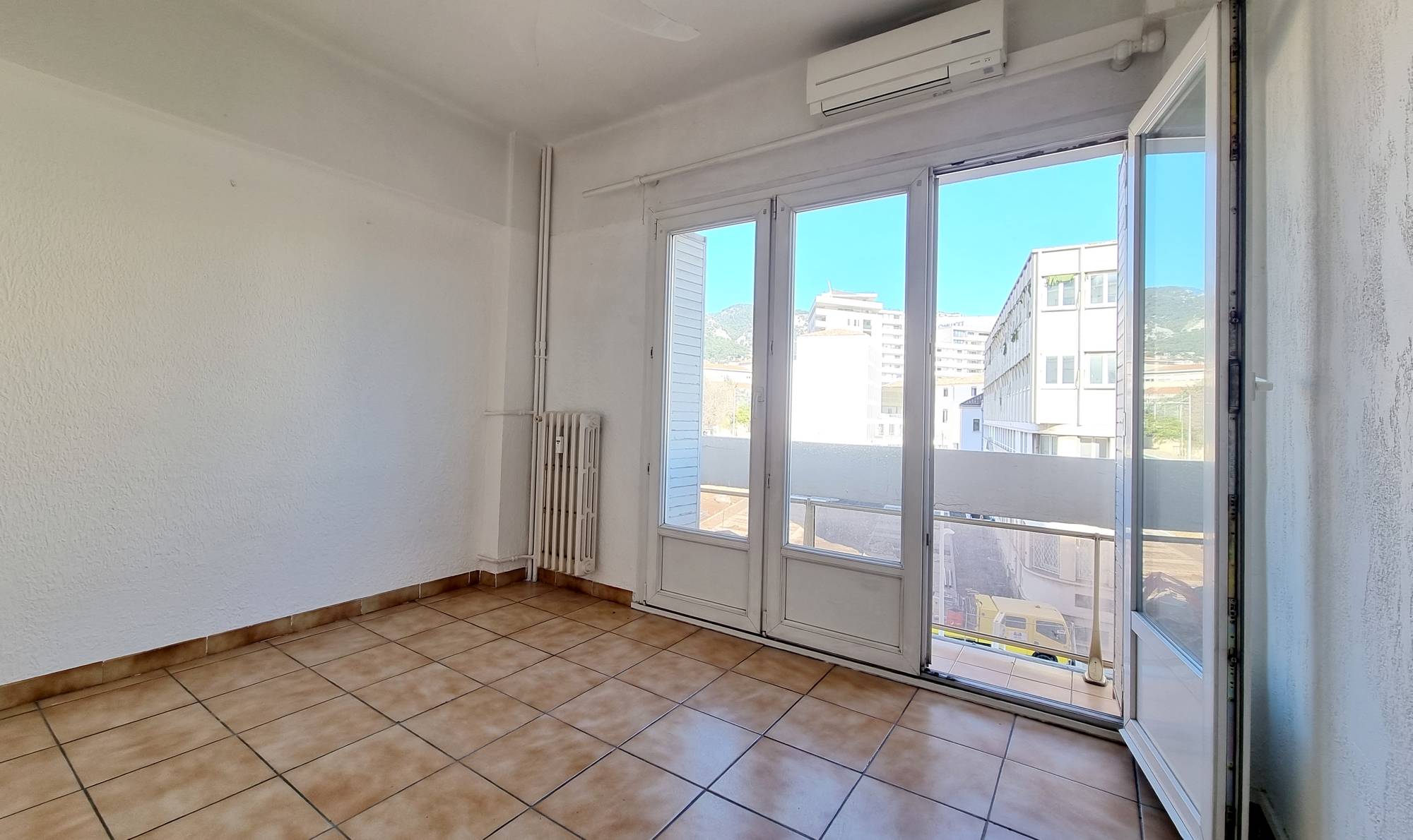 Appartement 3 pièces à vendre Avenue Lazare Carnot à Toulon