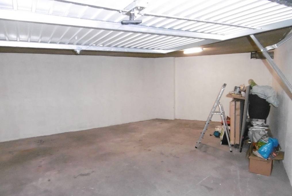 Garage double à vendre quartier Saint-Roch