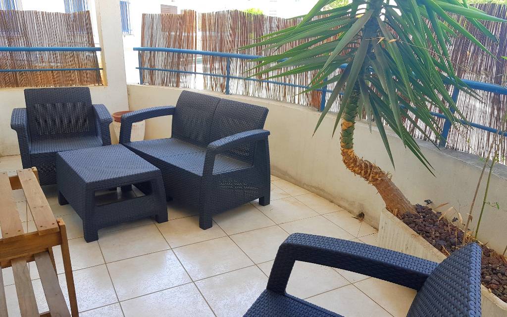 Appartement récent de deux pièces avec terrasse à vendre dans le centre de La Seyne