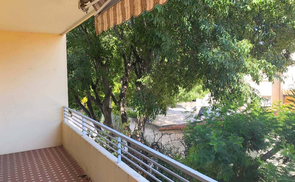 Appartement T2 avec terrasse à vendre dans le quartier Rodeilhac à Toulon (83200)