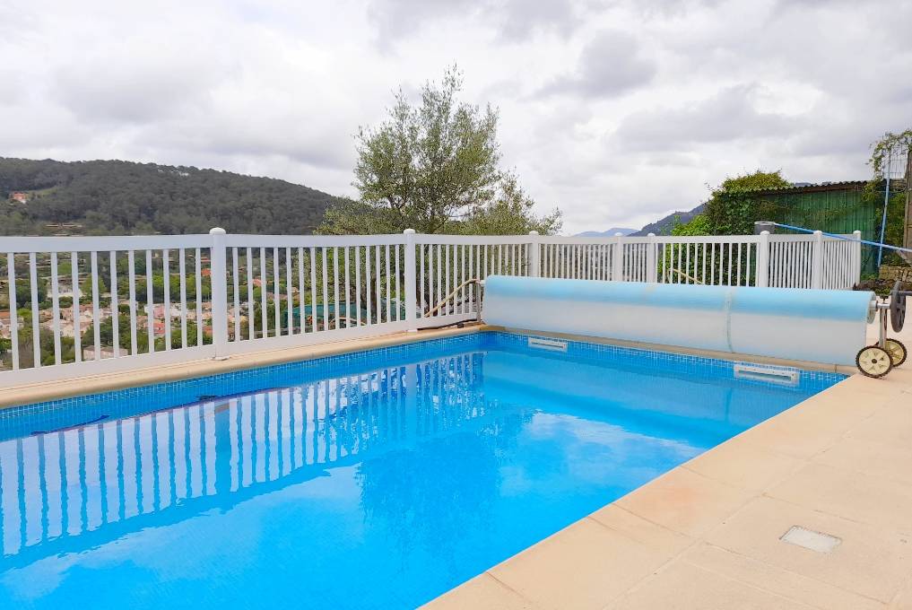 Villa avec piscine à vendre à Solliès-Toucas