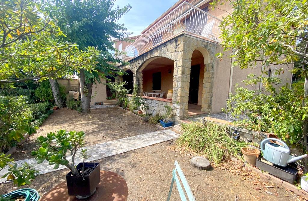 Villa de deux appartements à vendre quartier Coste Chaude à La Seyne-sur-Mer
