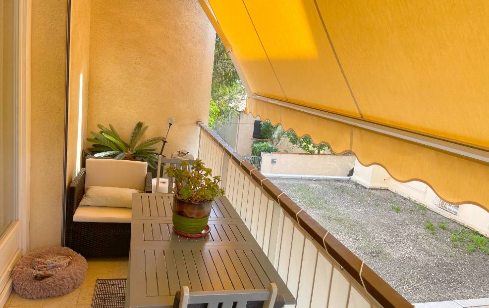 Appartement T4 rénové avec terrasse à vendre à La Seyne-sur-Mer