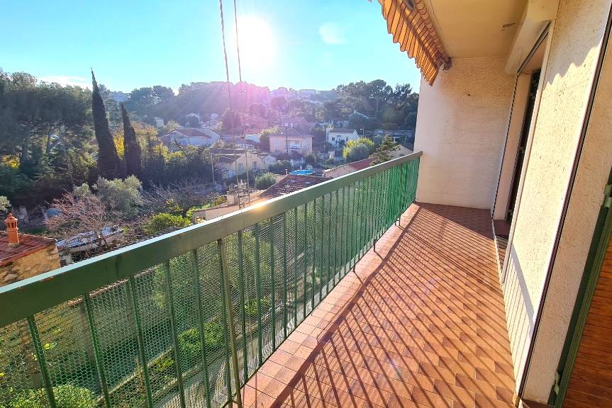 Appartement T3 avec terrasse à vendre quartier Pont de Fabre à La Seyne-sur-Mer
