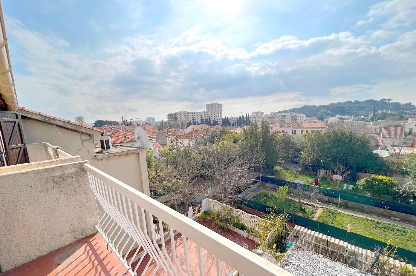 Appartement trois pièces à vendre quartier de l'Escaillon à Toulon