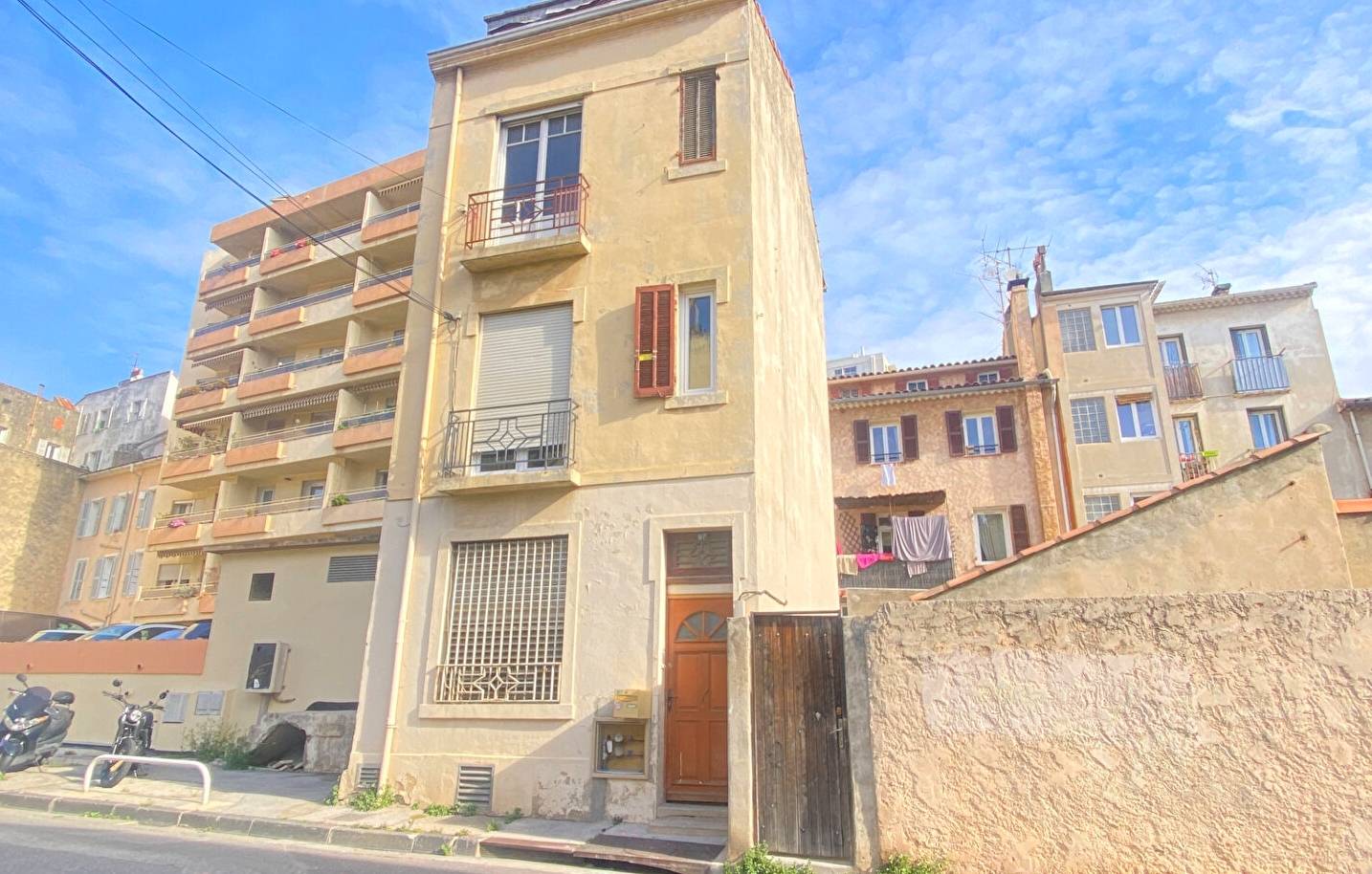 Appartement à rénover à vendre quartier le Mourillon à Toulon