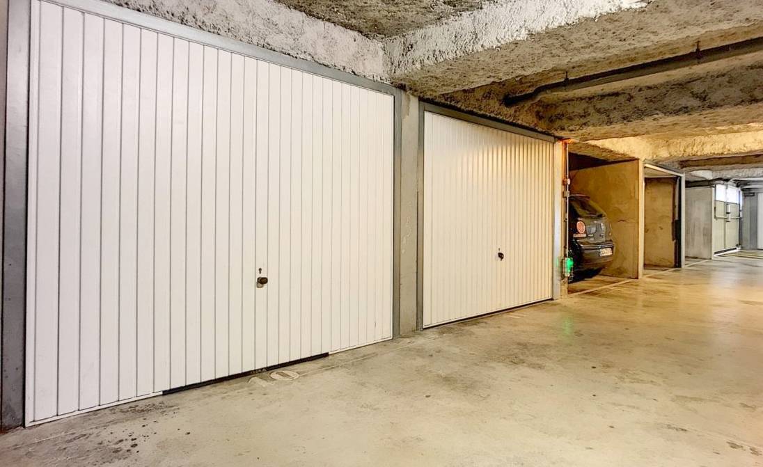 Garage sécurisé en sous-sol à La Seyne-sur-Mer