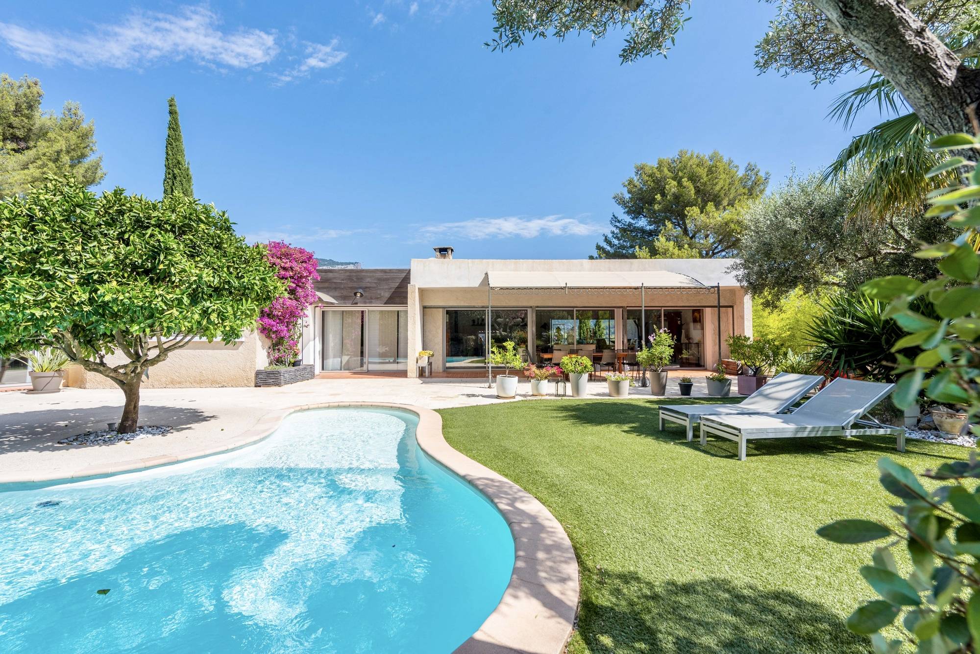 Villa de plain-pied à vendre dans le quartier Dardennes à Toulon